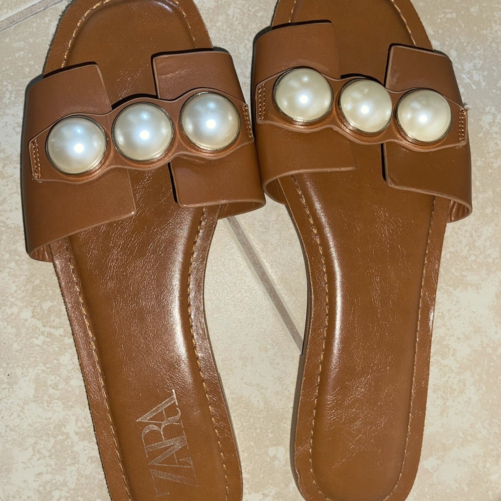 Zara Pearl Sandals